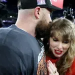 Kar sta Taylor Swift in Travis Kelce storila tik pred poroko, vas bo ganilo
