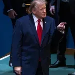 Trump Janši obljubil, da pride v Slovenijo