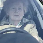 Vozniški izpit so opravili pred desetletji. Zdaj so preverili, kako vozijo danes