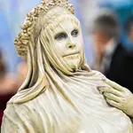 Največji šok na Met Gala, kako se je zvezdnica sploh lahko premikala?