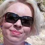 Urška Klakočar Zupančič s svojim dragim na rajskem dopustu