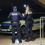 Sredi noči pokalo na Obali: Strelcu so policisti napisali le plačilni nalog