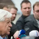 Na pobudo murskosoboške knjižnice se je odzval Kučan: "Predlog, ki izziva ..."