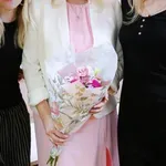 Naša voditeljica pokazala, v kakšne lepotice so zrasle njene hčerke