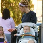 Spet srečna: Osovražena zvezda pobegnila iz Hollywooda in si spremenila ime