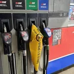 Po tednih dražitve goriv se v torek obeta velik preobrat