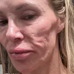 Leta 2024 je pokazala iznakaženi obraz, taka je zvezdnica danes