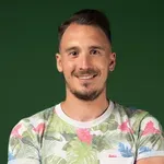 Drama po Kmetiji: Žan razkril, da morda ni oče Urškinega otroka