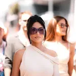 Takšno odškodnino je po ropu dobila Kim Kardashian, smejali se boste