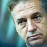 "V javnosti se izkazujete kot dober sin ..."