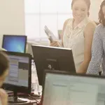 Začetna plača 2.000 – 2.500 evrov bruto plus prevoz in malica