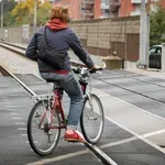 Zakaj je za kolesarje prepovedan prehod čez progo