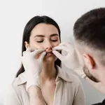 Znana Slovenka: "Da ste vitke, brez gubic, z napumpanimi ustnicami, zahtevajo samo biseksualci"