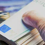 Uradno: Plačil v tujino letos ne bo