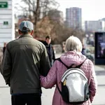 Novost glede zakona o dolgotrajni oskrbi, ki bo razveselila upokojence