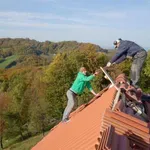 Gradite hišo? Sosed vam po novem ne bo več tako zlahka prekrižal načrtov