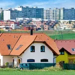 Zaradi stečaja solastnika in izsiljevanj je ostala brez doma