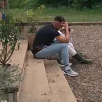 V Kmetiji se je zaiskrilo, tekmovalca že razkrila, da sta izven šova par!