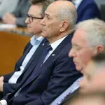 "Stranke nekdanje koalicije hočejo nadaljevati gonjo nad SDS"