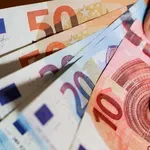 Nova poteza: Minimalno plačo bi uskladili še pred novim letom