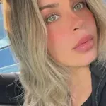 Nekdanjo lepotno kraljico usmrtili s strelom v glavo