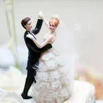 Najbolj zaželeni slovenski samec dahnil usodni "da"