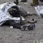 Mama v joku: "Morala bi biti z njim!"