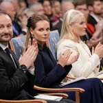 Velik strah: Norveška princesa prekinila študij, da je lahko ob bolni mami