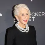 Helen Miren je u devetoj deceniji i još uvek nepogrešivo pokazuje šta znači prava elegancija