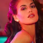 Kaja Gerber pokazala kako se brushalter nosi na crvenom tepihu kao it modni komad